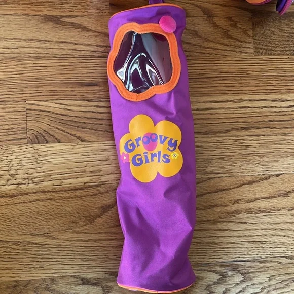 πGroovy Girls Carrying Case - Picture 8 of 13